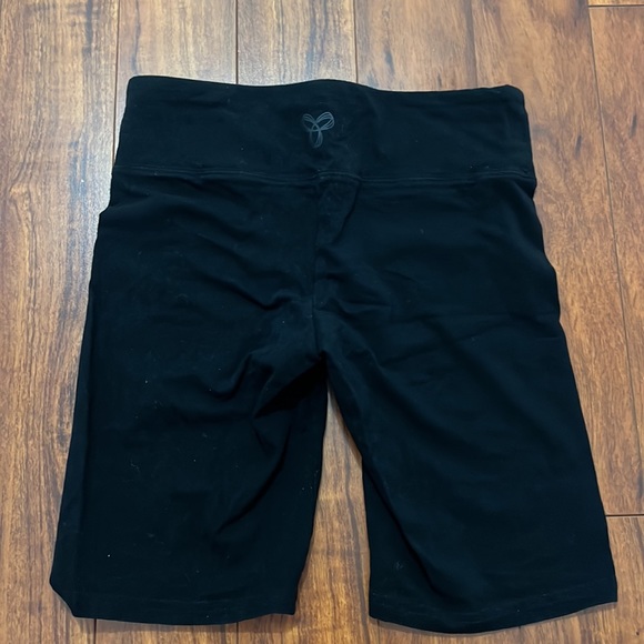 TNA Bike shorts - Picture 2 of 3